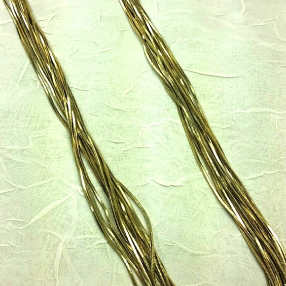 Necklace 34" Multiple Strand Gold Plated Snake Chain Glamorous Mobwife EUC - Picture 7 of 8